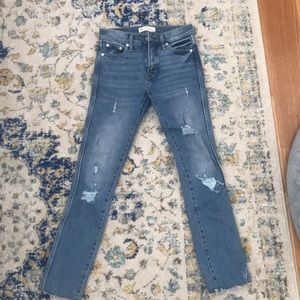 Gap High Rise Slim Straight Jeans